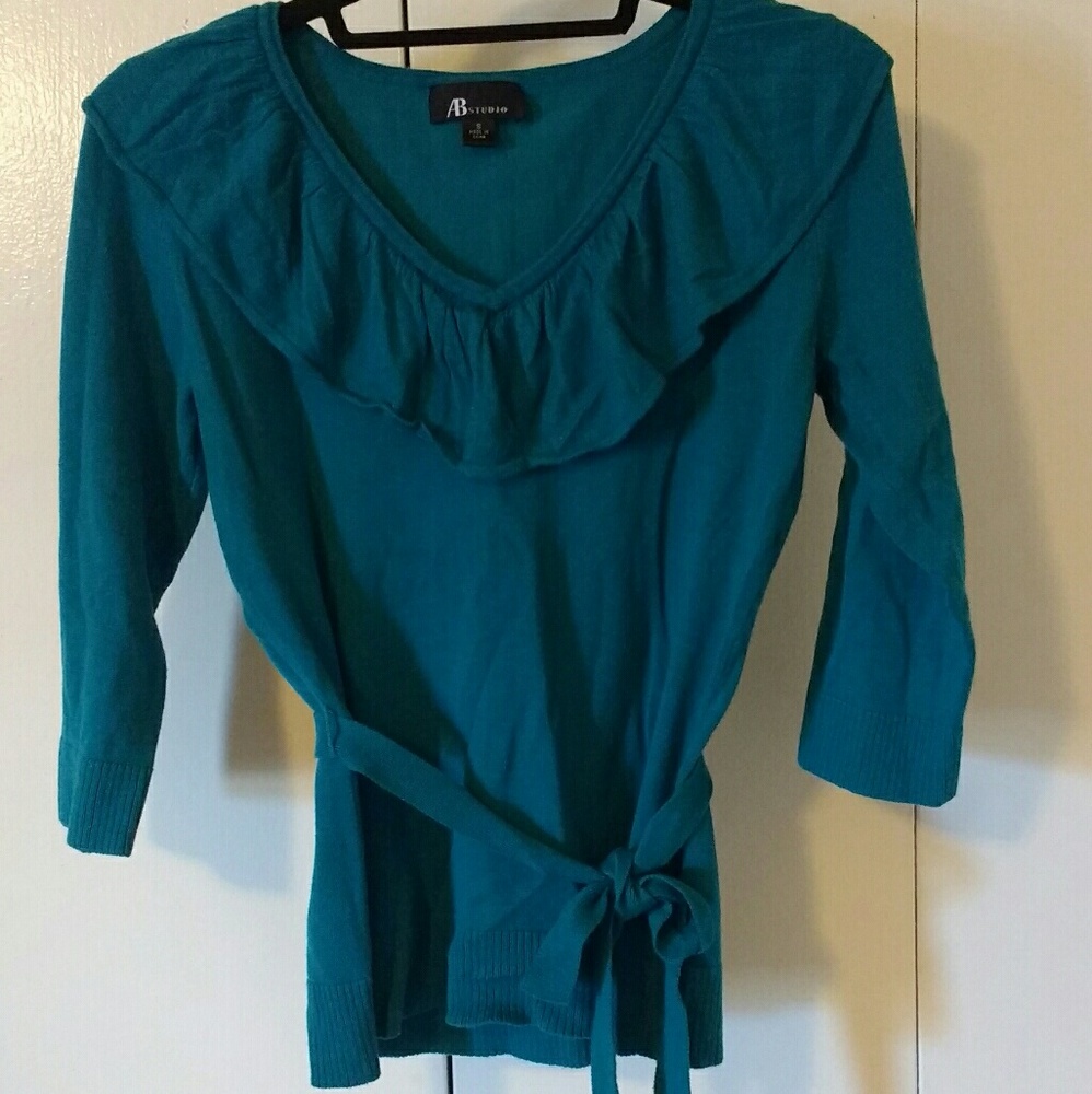 Turquoise Sweater - Picture 2 of 3